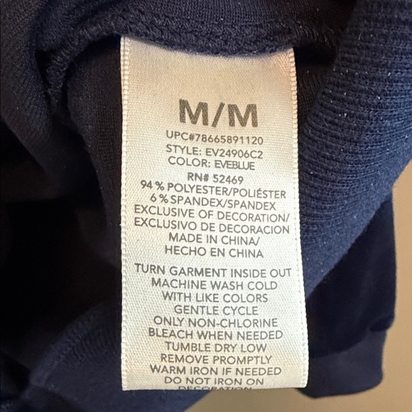 EV1 Women's Size Medium Navy Sweater with Red and White Accents - Picture 3 of 5